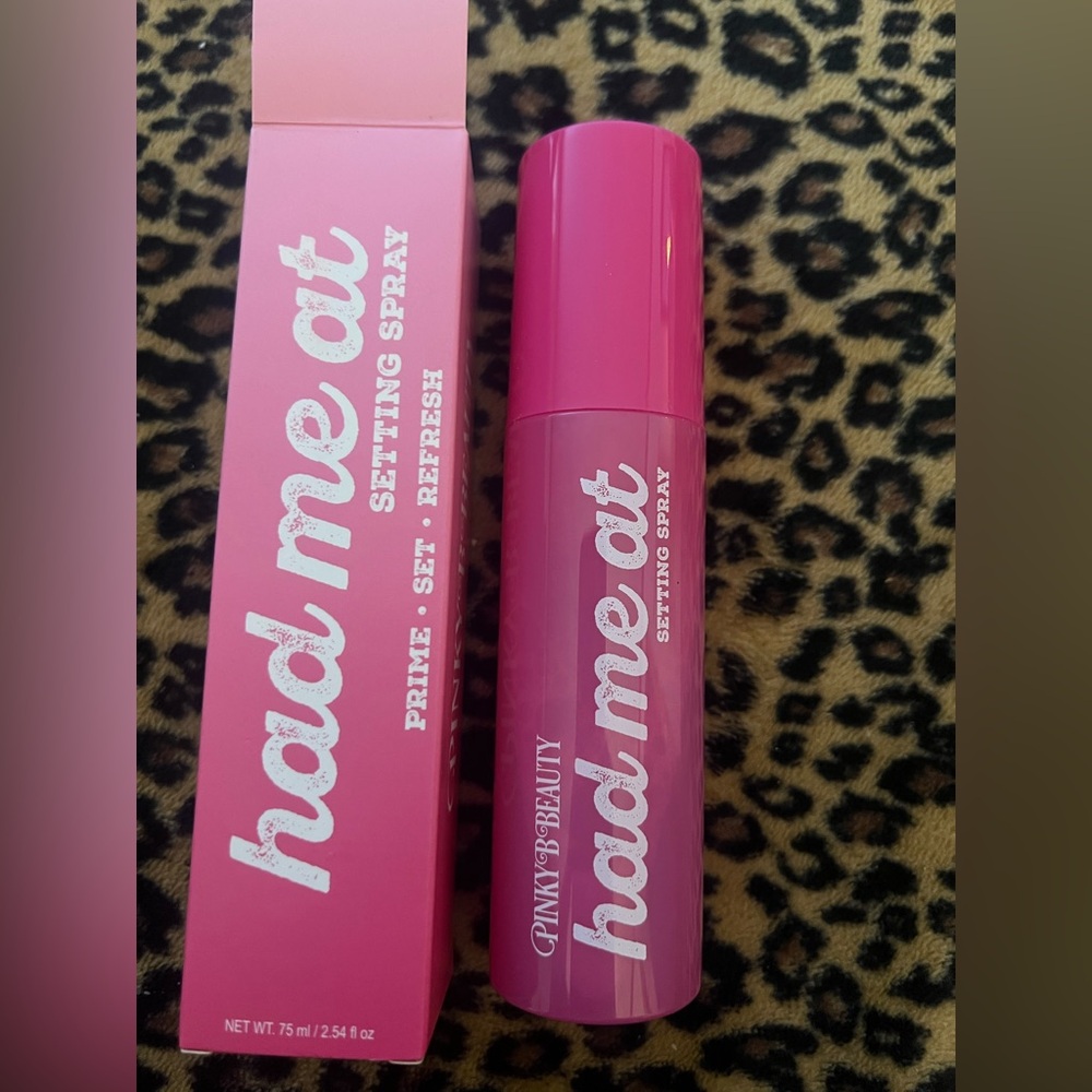 Pink Setting Spray - Picture 4 of 6